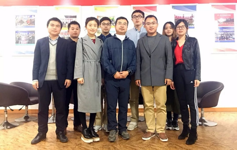 三农金服相关负责人与关伟教授一行合影留念2016年4月19-22日关伟教授