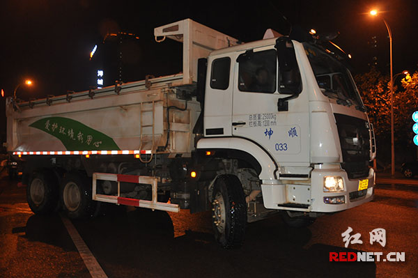 2017年3月起长沙三环内城区全部使用新型渣土车