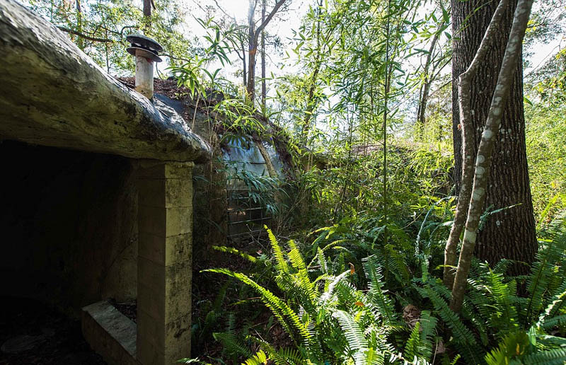 美废弃泡沫建筑外形怪异 与自然融为一体